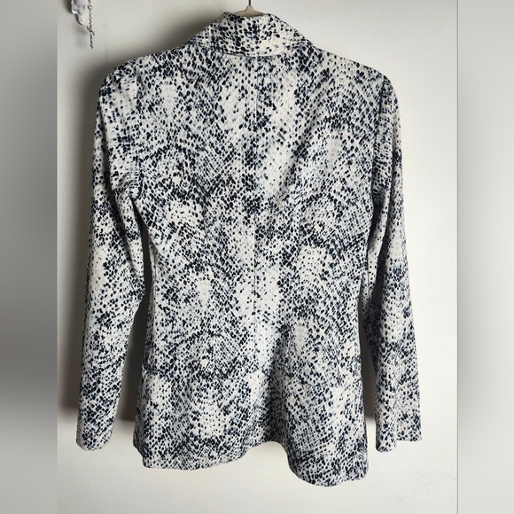 Dynamite Snake Print Blazer Relaxed Fit With Pockets Lightweight - Picture 5 of 6